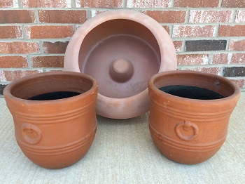 123 Landscape Supply, clay pots and hose pot